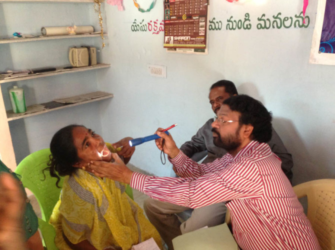 14-12-2013 Sneha club Free medical camp-5