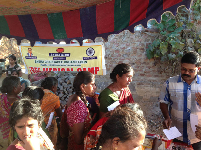 14-12-2013 Sneha club Free medical camp-7