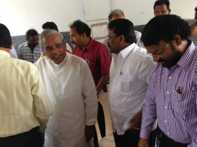 22-12-2013 Sneha club Free health camp-Baapatla -11