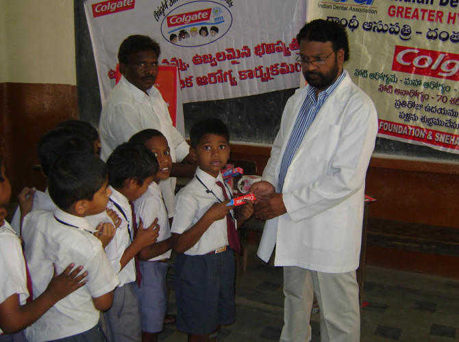 22-3-2012 Mega dantha awareness mela-Seventhday school-4