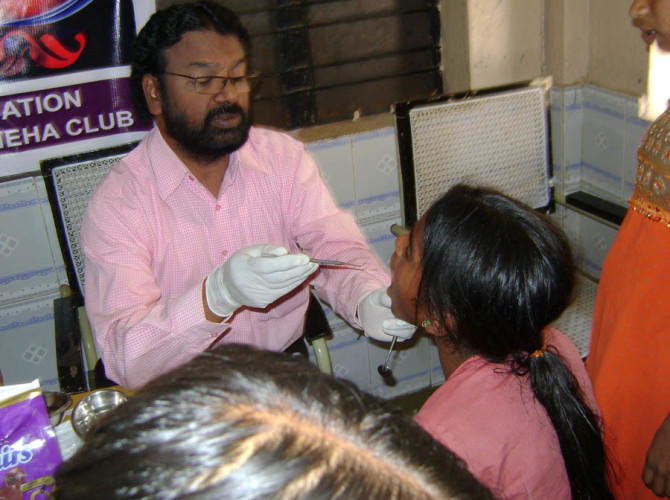 6-3-2011 World Dentist day-4