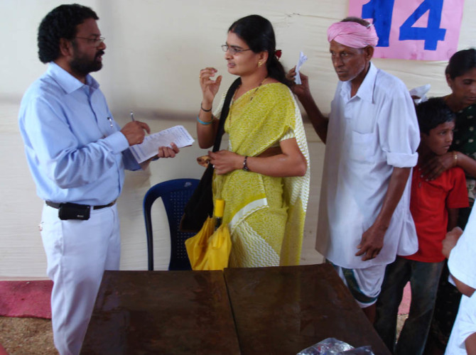 9-2-2008 VFCHS Free health camp-2